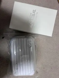 Mrs. GREEN APPLE ホワイトラウンジ　ショルダーバッグ