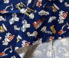 ネイビーブルーの車両プリント生地セット　110cm×45cm