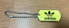 アディダス オリジナルス　非売品　ノベルティ　キーホルダー　②