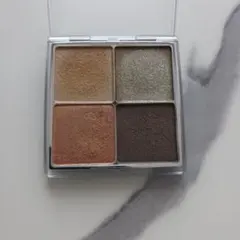 RMK シアー レイヤリング アイシャドウパレット 02のサムネイル