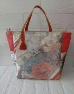 馬蹄金具トートバッグ インサイド 花柄 ゴールド ベージュ - メルカリ