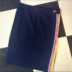 トミージーンズ　タイトスカート　新品タグ付き