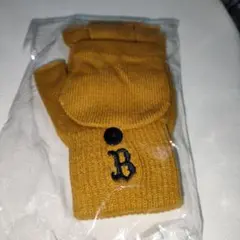 ボタン付きミトン マスタード色 B刺繍　オリックス