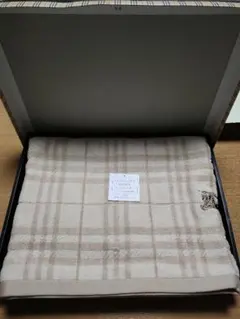 2025年最新】バーバリータオルケットの人気アイテム - メルカリ