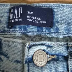 GAP ハイライズ ヴィンテージスリム デニム 26 クロップド丈のサムネイル