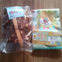 たべっ子どうぶつ 一番くじB賞ネックレスト、B賞ピクニックマルチシート