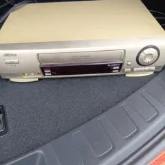 ジャンク商品】※昭和レトロVictor HR-D9 ステレオVHSビデオデッキ