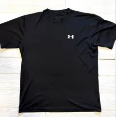 【正規品】UNDER ARMOUR アンダーアーマー　Tシャツ 夏　ブラック　黒