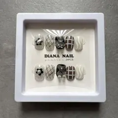ネイルチップ　diana nailのサムネイル