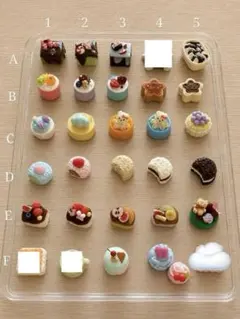 ミニスクイーズ スイーツ 動物 ケーキ 食べ物 ミニチュア パン 犬 