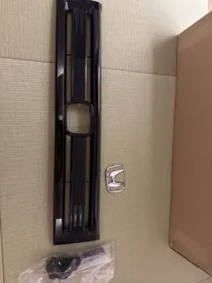 Honda N-BOX Joy フロントグリルのサムネイル