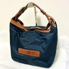 Item thumbnail for item a27ac70e-87c5-4ab1-adb1-ab1a54d2282a