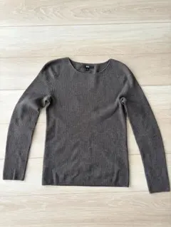 【UNIQLO】カシミヤ ニット(脇に穴あり)