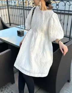 新品タグ付きバックリボンパフスリーブジャガードワンピース