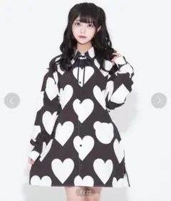 TRAVAS TOKYO トラバス トーキョー 　ハート総柄プリントシャツのサムネイル