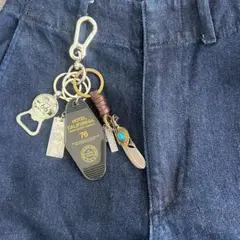 Item thumbnail for item b63d3561-d5ac-4134-9e3a-31502cb3cb4d