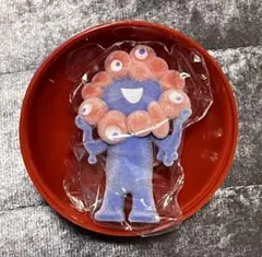 ミャクミャク フロッキーフィギュア　立ちポーズ