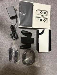 Nintendo Switch有機Eモデルホワイト完品マリオオデッセイ付き箱あり