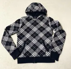 美品　バーバリーブルーレーベル パーカー ノバチェック 長袖 フード