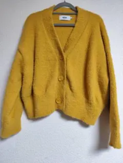 【最終値下げ】AZUL マスタード カーディガン 長袖［訳あり］