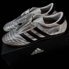 Item thumbnail for item 1e32e10b-e9ce-4a80-9b7b-39b6cf32c4fa