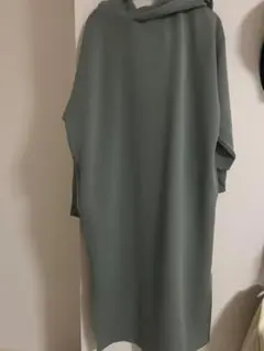 【再再値下げ】ライトオン スエットワンピース グリーン