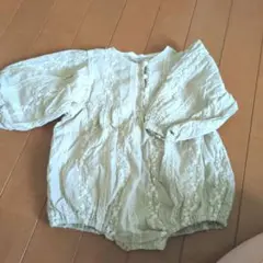 ベージュ刺繍ロンパース70センチ