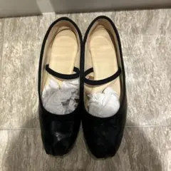 【本日限定966円】GU ストラップ付きバレエシューズ