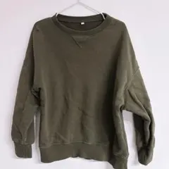 美品‼️オリーブグリーン クルーネック トレーナー 120cm