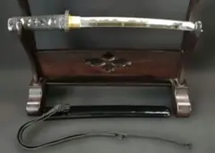模造刀/刃長73cm（ハバキ含む）/重さ1017g（鞘なし）/拵え付き/刀剣