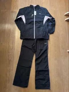 【新品未使用品タグ付き】 フィラ ウインドブレーカー上下set 撥水加工　裏起毛