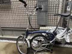 ブロンプトン　折り畳み自転車のサムネイル
