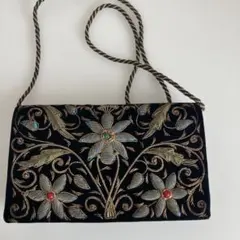 Item thumbnail for item 1594f51a-ff7a-4fe5-b35d-1c3b915eca9b