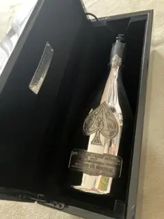 アルマンド(ケース・空ボトル) ARMAND DE BRIGNAC - メルカリ