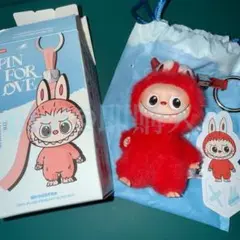 【X】ラブブ Labubu PIN FOR LOVE イニシャル
