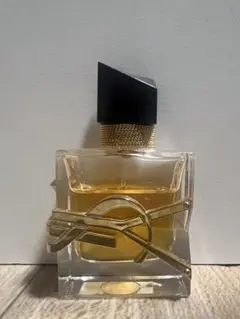 【残8割】イヴサンローラン 香水 リブレ オードパルファム 30ml