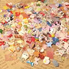 ✧︎増量中✧︎ ネイルパーツ デコ 60ｇ +おまけ付き ちいかわなど