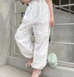⭐︎ 【Chico】　チコ　F カーゴパンツ　ホワイト　シャカシャカ