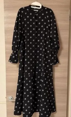 【UNFILO】花柄ボタン付きワンピース Sサイズ