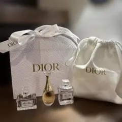 Dior ミニ香水3点セット 豪華箱 巾着付