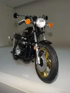 Kawasaki Z1-R Custom KZT00D '77 模型 塗装完成 - メルカリ