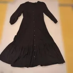 黒い長袖ロングワンピース　ユニクロL　 インナー付