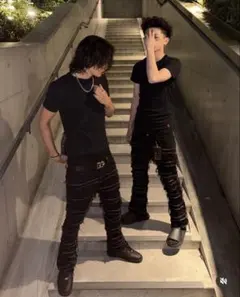 mnml ブラック ダメージ フレアデニム パンツ36インチ - メルカリ