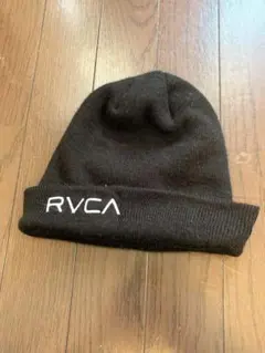 RVCAルーカー　ビーニーニット帽のサムネイル