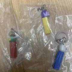 ペッツ　めじるしアクセサリー　ガチャ　キーホルダー