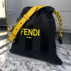 ✨極美品✨FENDIフェンディ パックペキン 2WAYショルダーバッグ 巾着型 