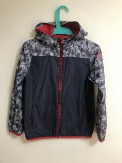 Under Armour キッズ　150 ウィンドブレーカー　迷彩柄