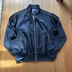adidas ブラック ジップアップジャケット M