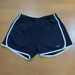 Nike DRI-FIT 黒ショートパンツ Lサイズ