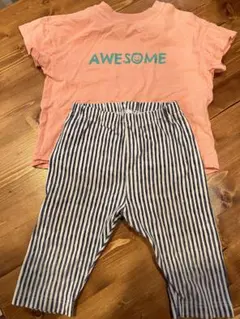 AWESOMEプリントTシャツとストライプパンツセット